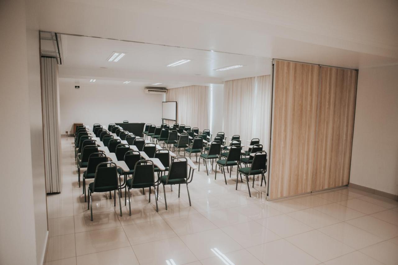Arua Hotel, Restaurante E Convencoes 普鲁登特总统城 外观 照片