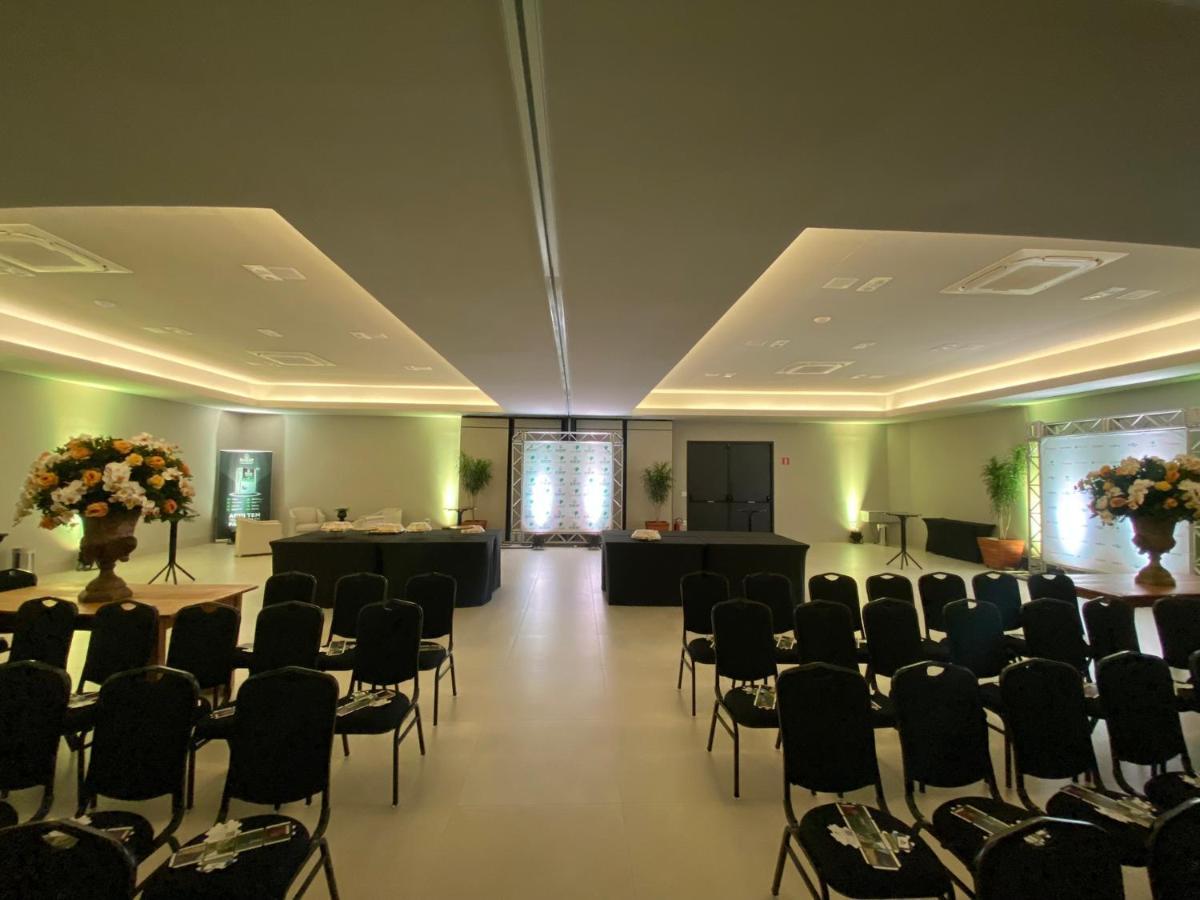 Arua Hotel, Restaurante E Convencoes 普鲁登特总统城 外观 照片