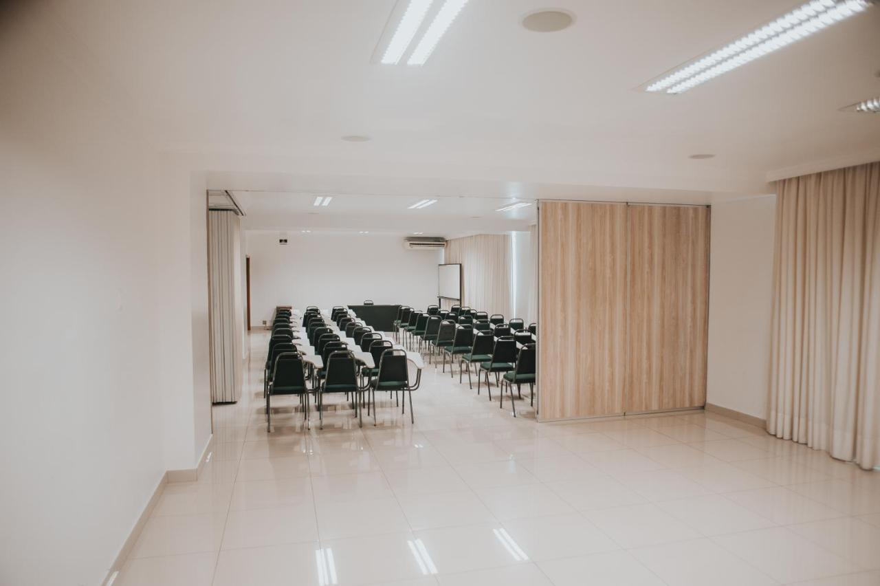 Arua Hotel, Restaurante E Convencoes 普鲁登特总统城 外观 照片