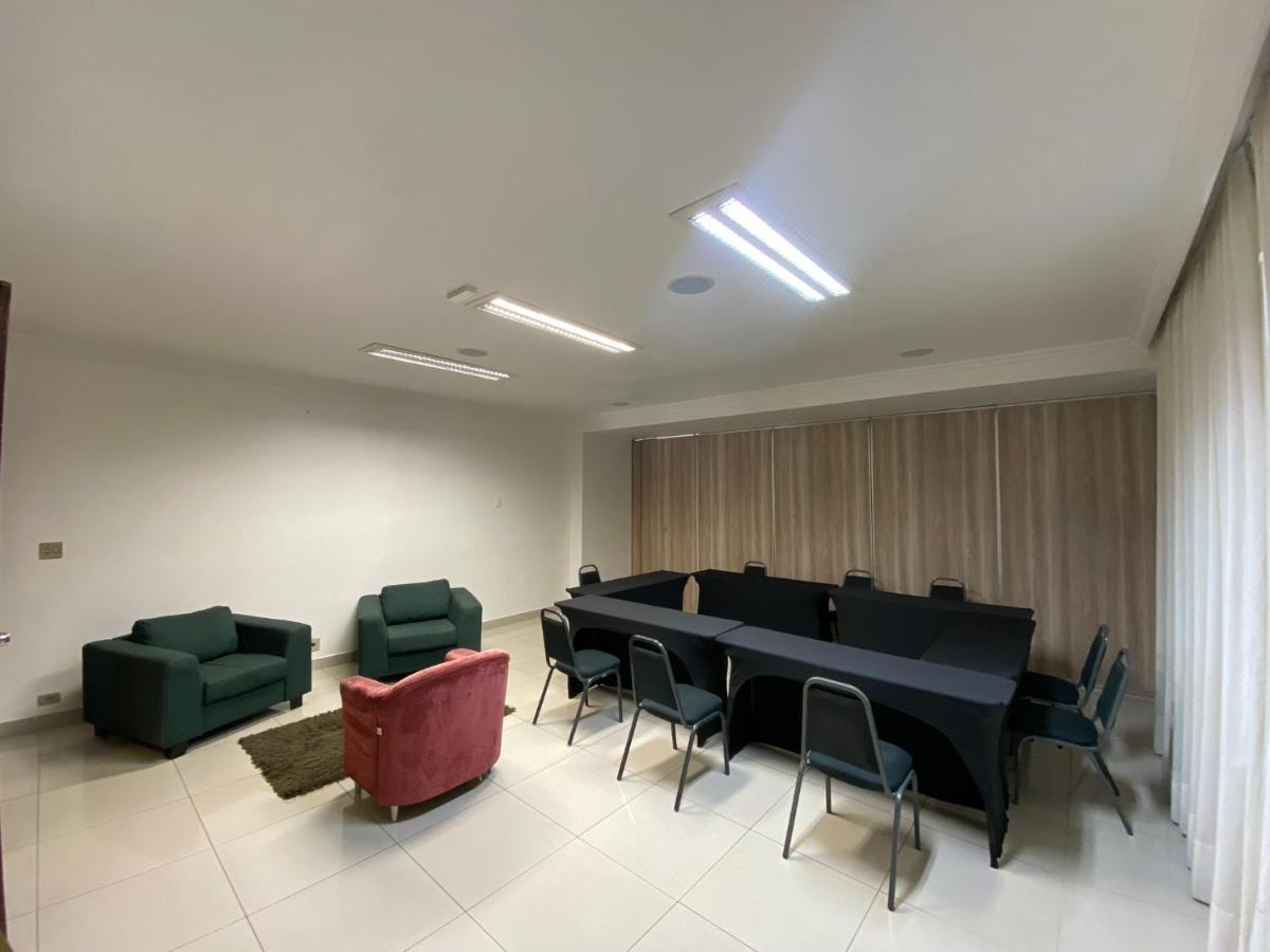 Arua Hotel, Restaurante E Convencoes 普鲁登特总统城 外观 照片