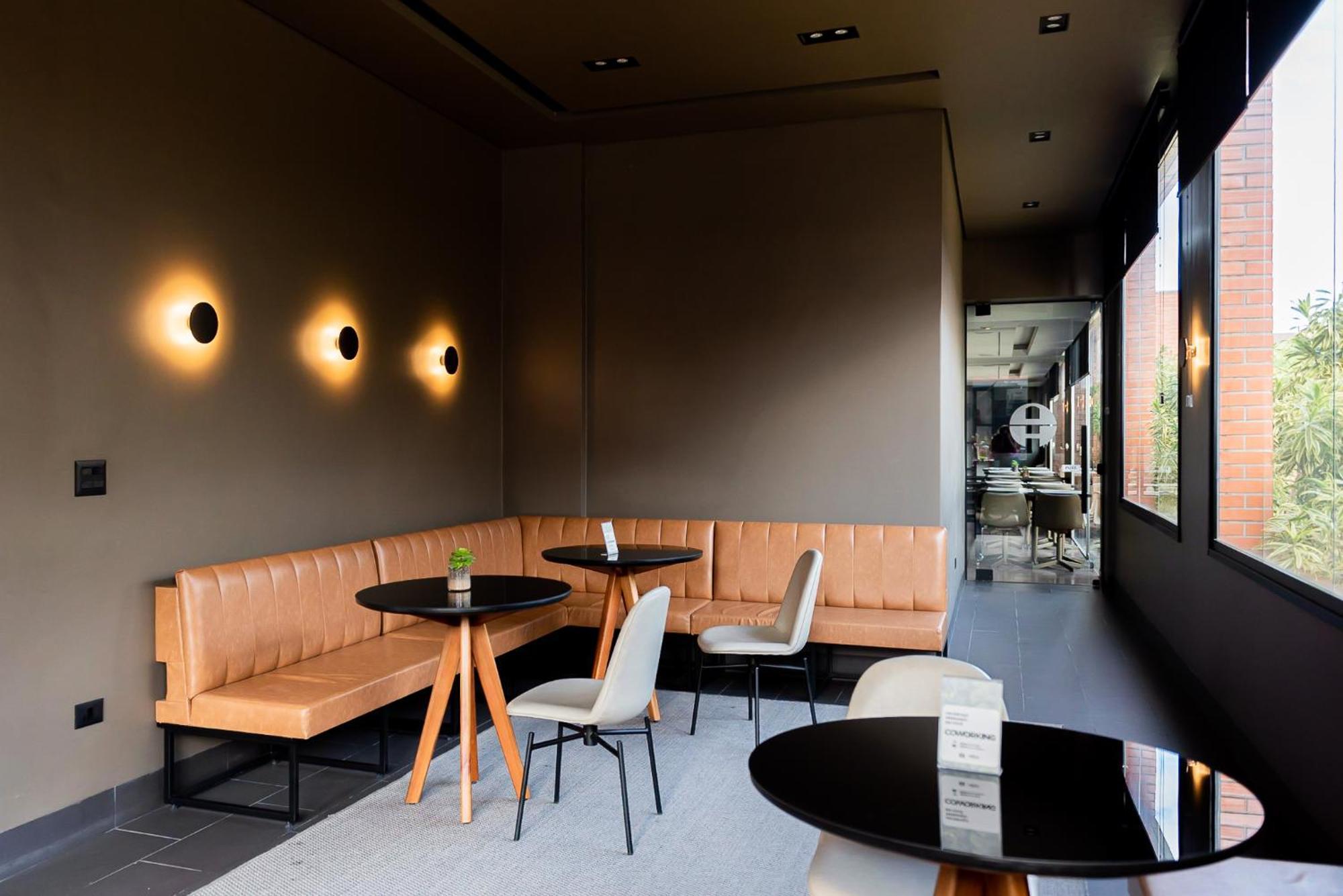 Arua Hotel, Restaurante E Convencoes 普鲁登特总统城 外观 照片